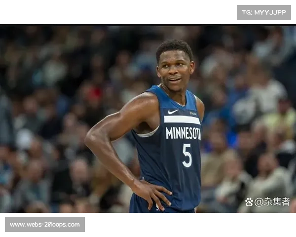 爱德华兹26分5板5助全面表现，森林狼爆冷胜雷霆